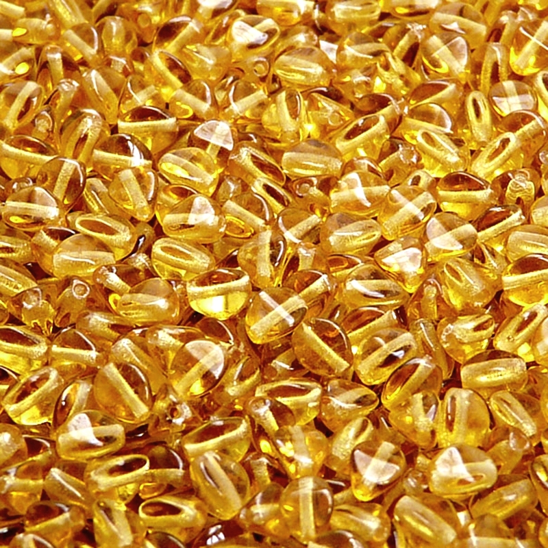 100ks České skleněné mačkané korálky pohanka 5mm topas