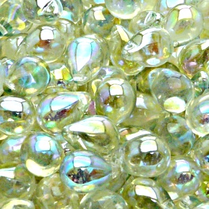 10ks České skleněné mačkané korálky kapky 10x14mm čirá/ zelená duha