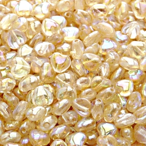 50ks České skleněné mačkané korálky srdíčko 6mm čirá/ žlutá duha